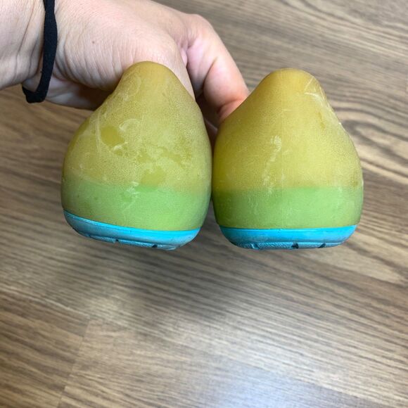 Womens Sz 7 Crocs Carlie Peep Toe Slip On Ballet Flats Sandals Green Jelly Shoes - Picture 4 of 9